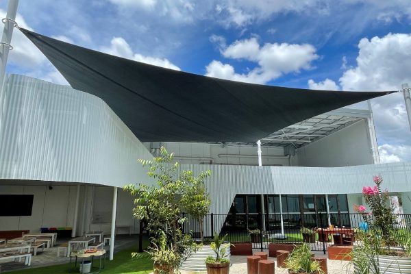The 6 benefits of a fabric shade structure