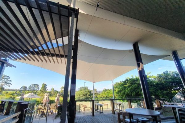 Orion hotel commercial shade sail installed by Versatile Structures