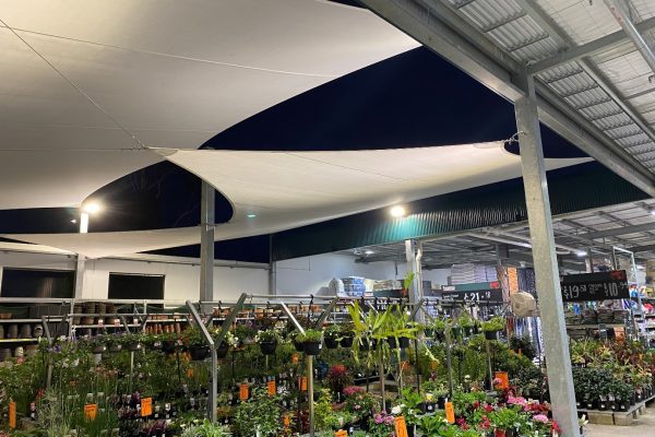 Commercial shade structure installed for Bunnings by Versatile Structures