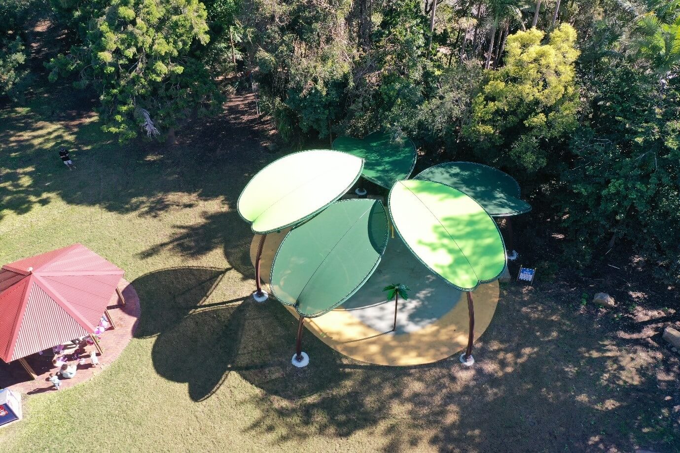 Leaf shade structure installed by Versatile Structures for Lismore Council