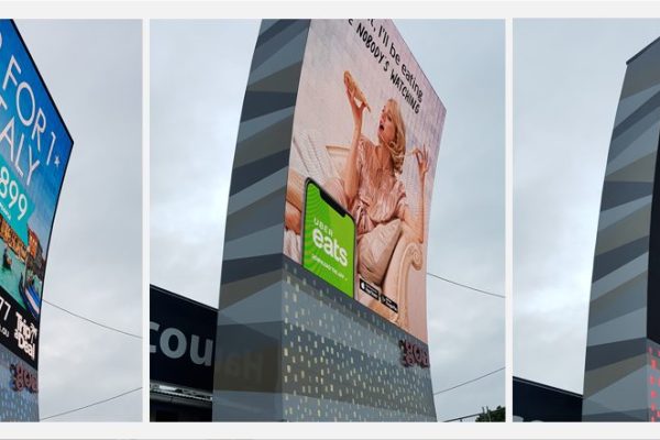 Curved digital billboard installed by Versatile Structures in Clayfield Brisbane
